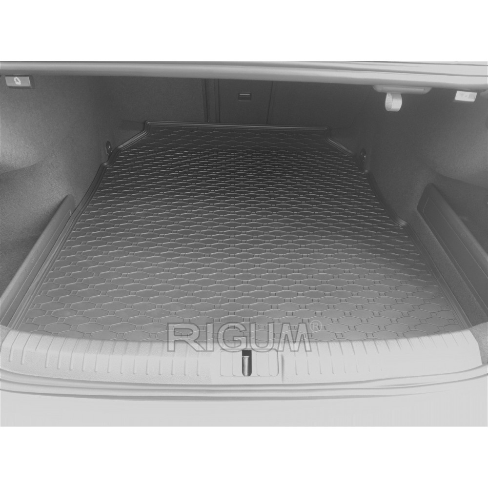 CAR RUBBER TRUNK MAT VW PASSAT B8 SEDAN (2014-2019) RIGUM RKK