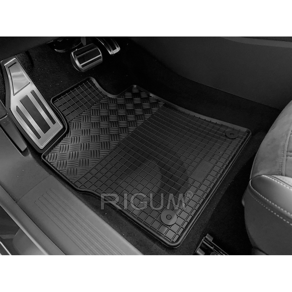 CAR RUBBER FLOOR MATS BLACK OPEL ASTRA L HB (2022-...) RIGUM