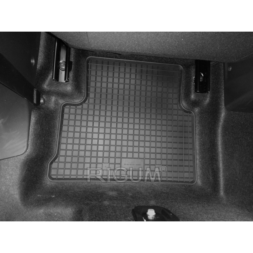 CAR RUBBER FLOOR MATS BLACK DACIA JOGGER (5m) (2022-...) RIGUM