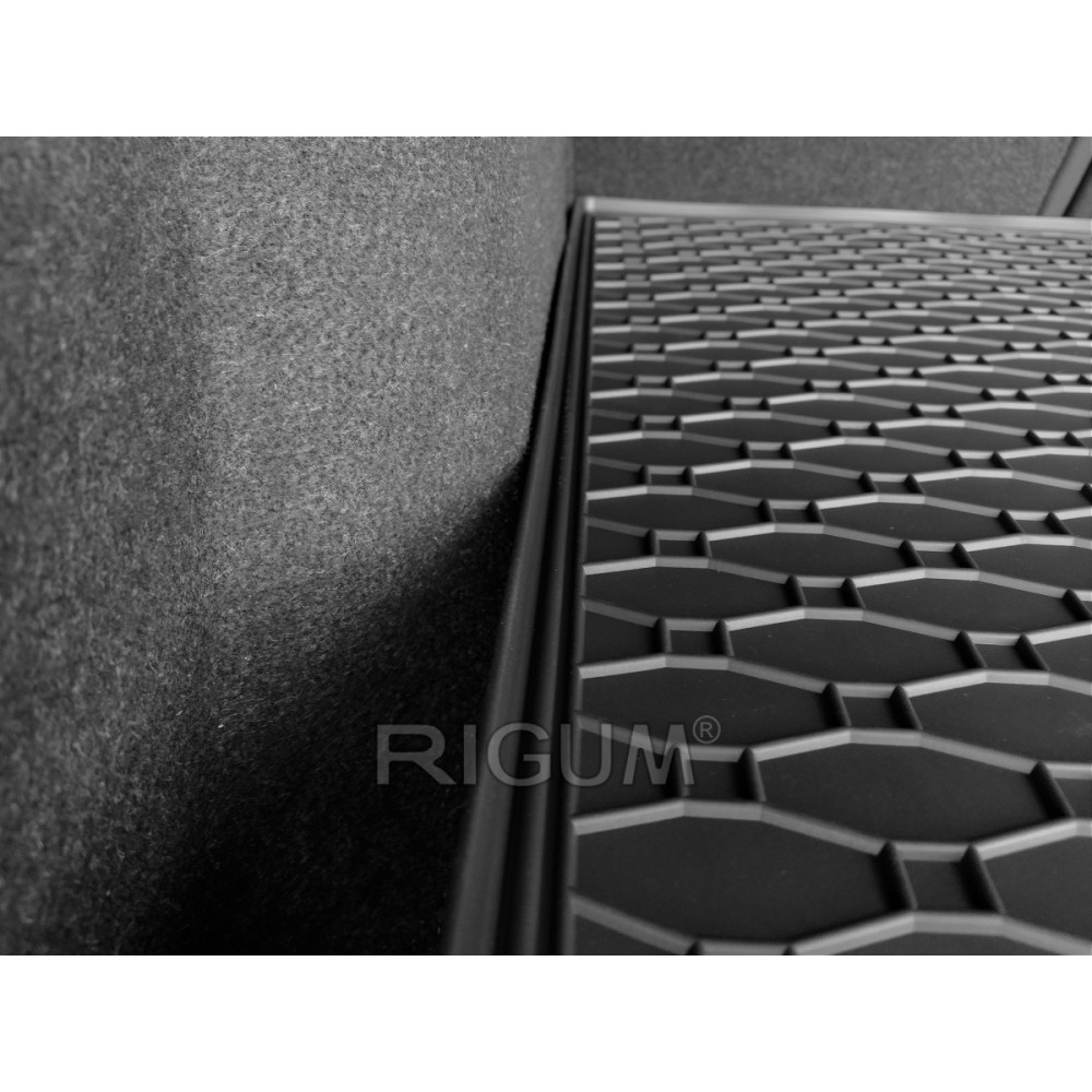 CAR RUBBER TRUNK MAT VOLVO XC40 (2018-...) RIGUM RKK