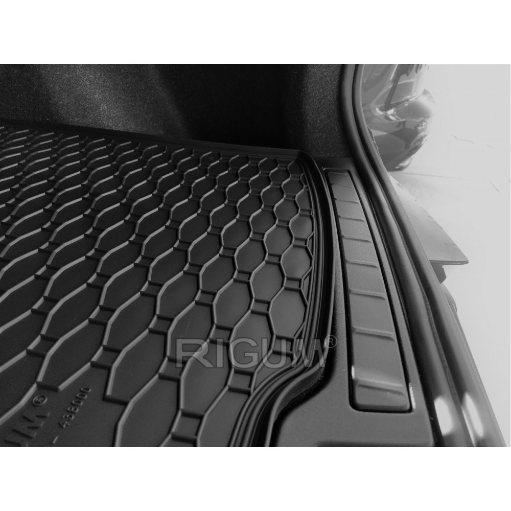 CAR RUBBER TRUNK MAT VOLVO XC40 (2018-...) RIGUM RKK