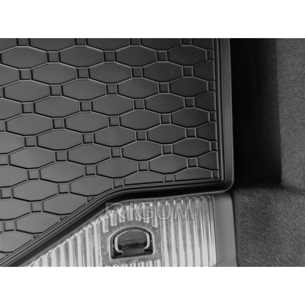 CAR RUBBER TRUNK MAT FORD MONDEO Combi (2014-...) RIGUM RKK