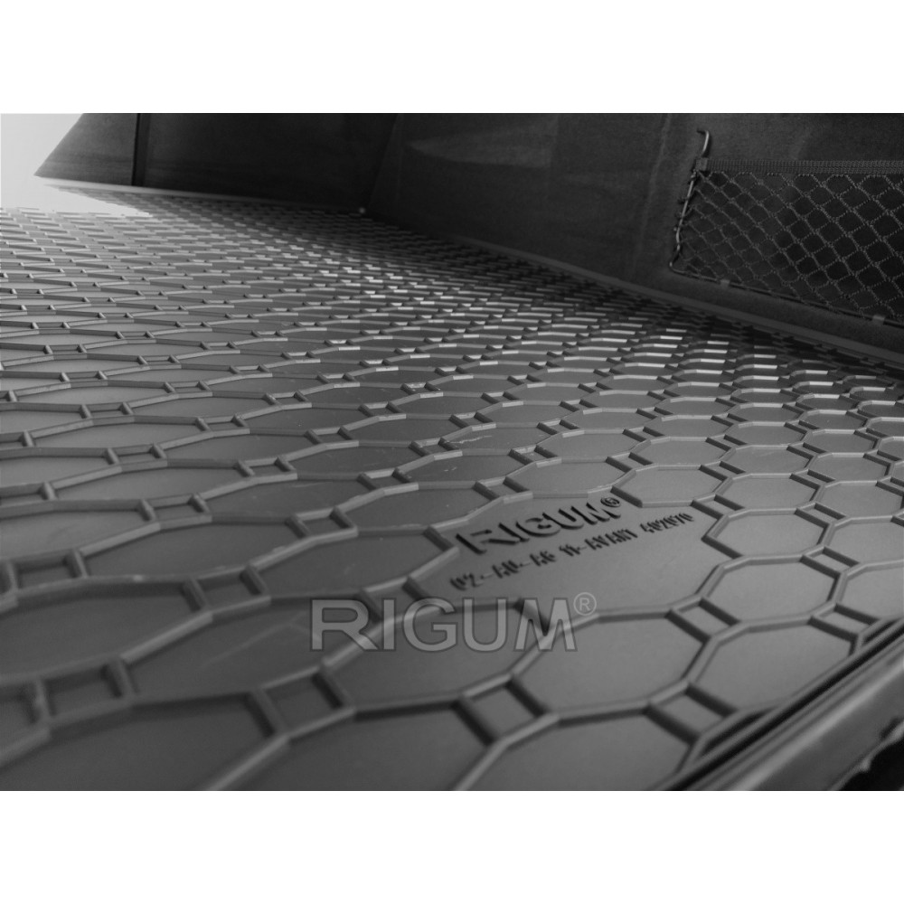 CAR RUBBER TRUNK MAT AUDI A6 AVANT/SEDAN (2018-...) RIGUM RKK