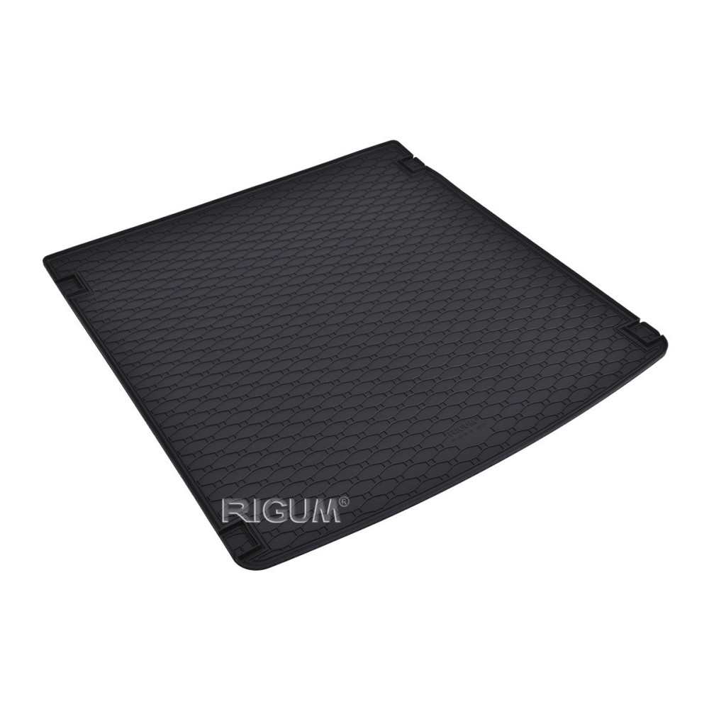Car rubber trunk mat AUDI Q8 (2019-…) RIGUM RKK 