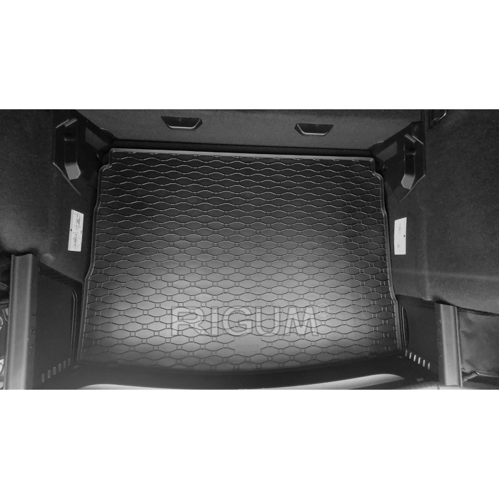 CAR RUBBER TRUNK MAT VW TIGUAN bottom floor (2016-...) RIGUM RKK