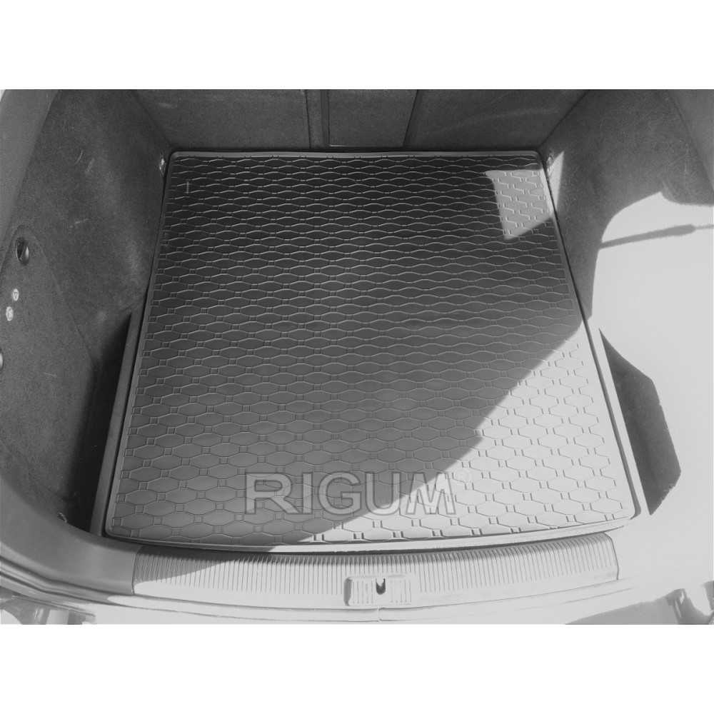  CAR RUBBER TRUNK MAT VW GOLF 5/6 Variant (2008-2013) RIGUM RKK