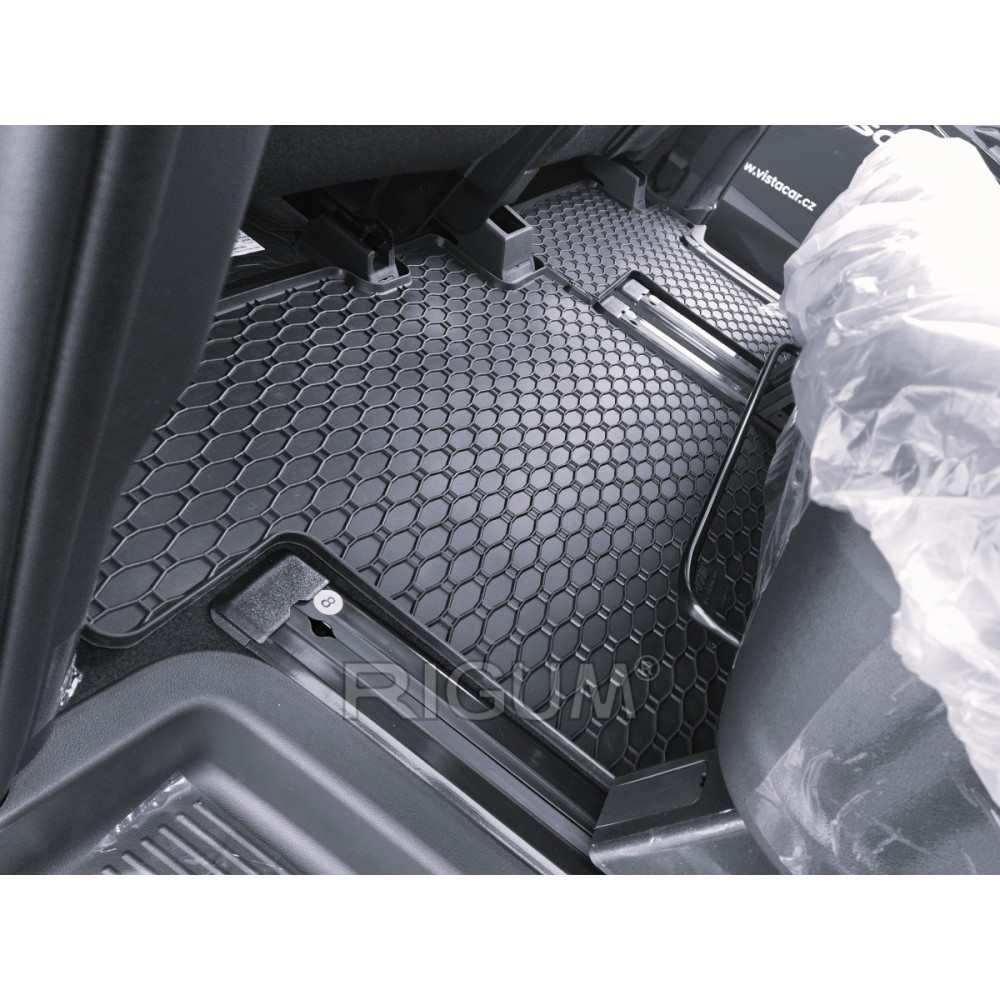 Car rubber mats HYUNDAI STARIA 2+ 3 row (9s.)(2022-...) RIGUM