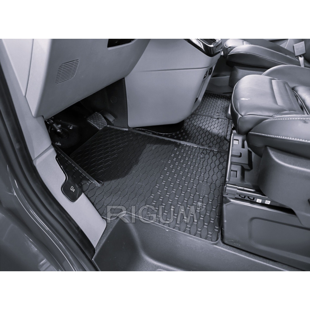 Car rubber mats FORD TOURNEO/TRANSIT CUSTOM (3s.)(2024-...) RIGUM