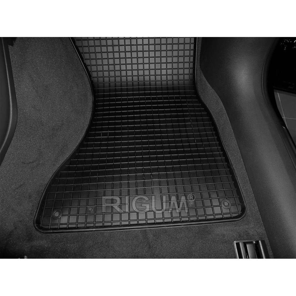 ALFOMBRILLAS DE GOMA NEGRAS PARA COCHE AUDI A6 (2011-2018) RIGUM
