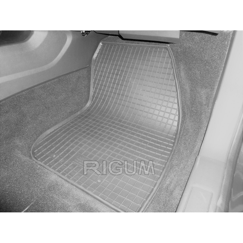 CAR RUBBER FLOOR MATS BLACK FORD MONDEO (2014-...) RIGUM