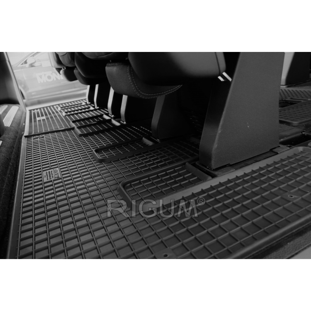 CAR RUBBER FLOOR MATS BLACK FORD TOURNEO CUSTOM 2nd row (2018-...) RIGUM