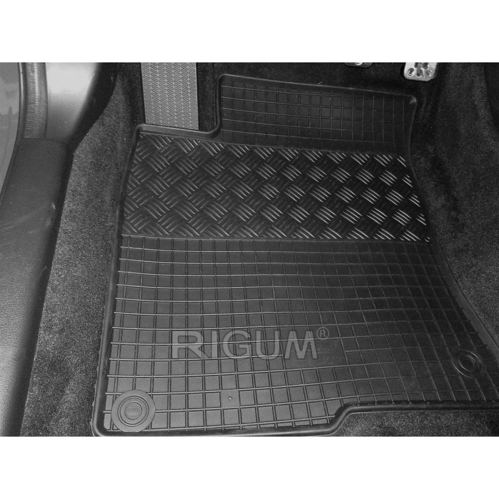 CAR RUBBER FLOOR MATS BLACK HONDA CIVIC (2017-...) RIGUM