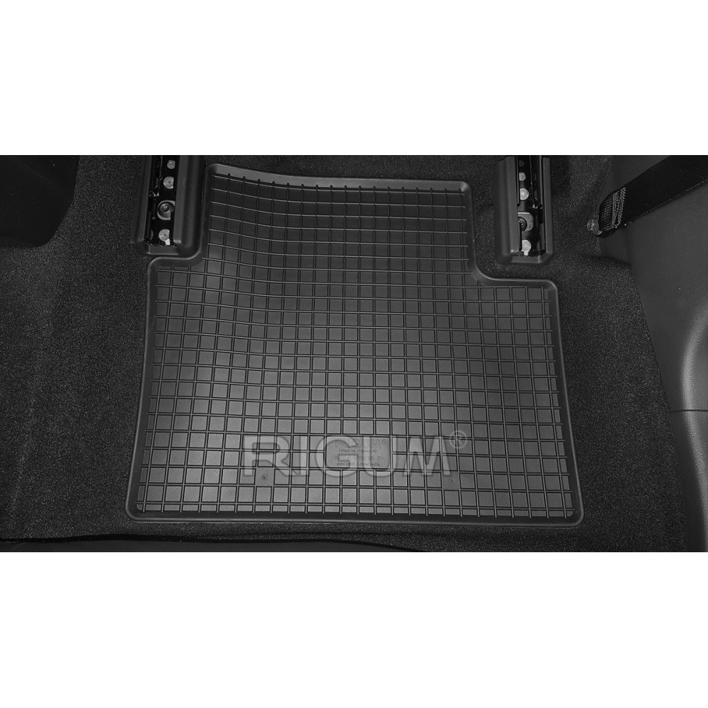 CAR RUBBER FLOOR MATS BLACK HONDA CIVIC (2017-...) RIGUM
