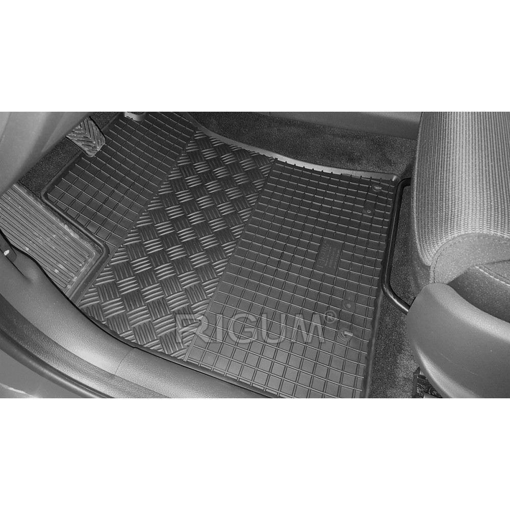 CAR RUBBER FLOOR MATS BLACK  KIA X-CEED (2019-...) RIGUM