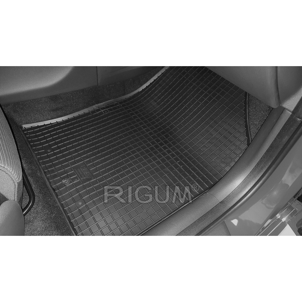 CAR RUBBER FLOOR MATS BLACK KIA CEED (2018-...) RIGUM