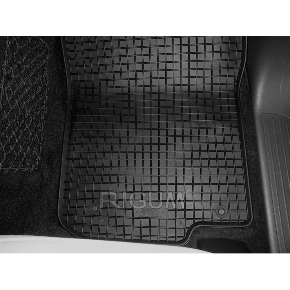CAR RUBBER FLOOR MATS BLACK MERCEDES GLE (2015-2019) RIGUM