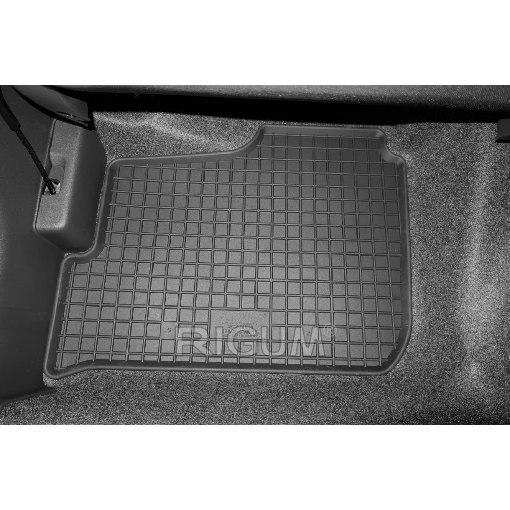 CAR RUBBER FLOOR MATS BLACK MITSUBISHI SPACE STAR (2014-...) RIGUM