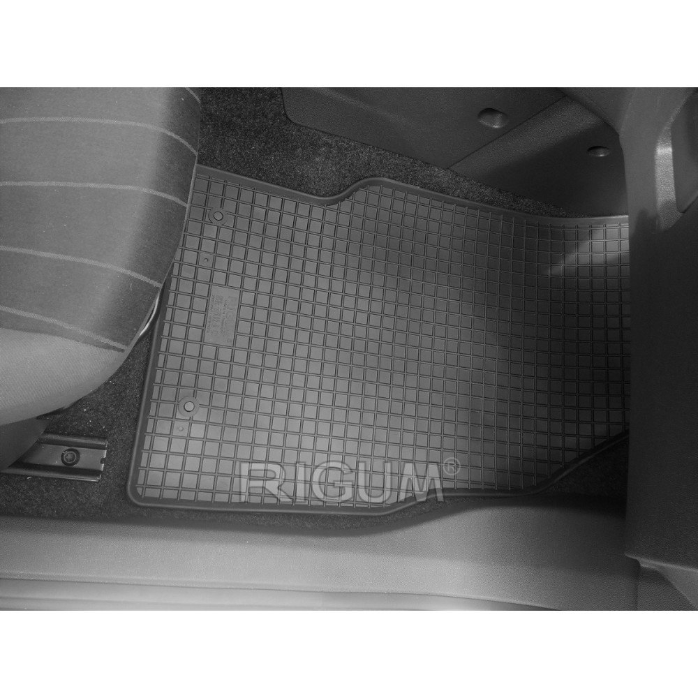 CAR RUBBER FLOOR MATS BLACK OPEL CORSA E (2014-2020) RIGUM