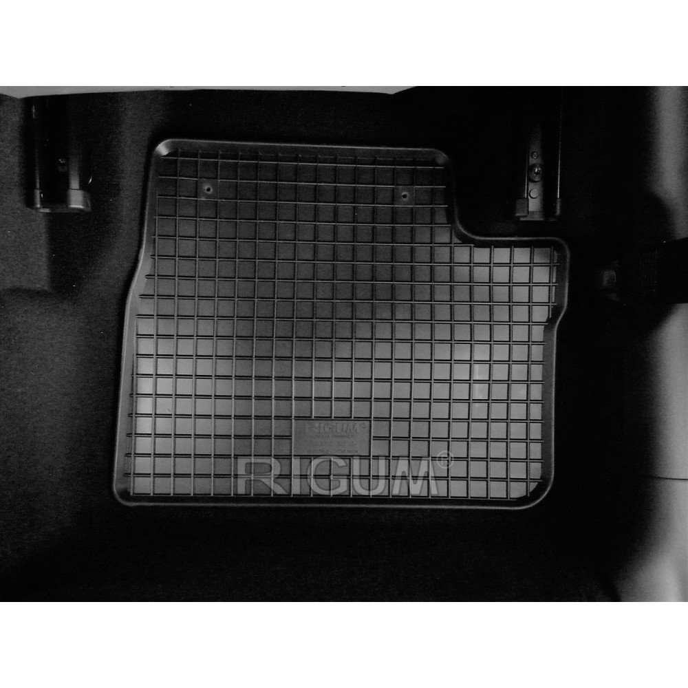 CAR RUBBER FLOOR MATS BLACK PEUGEOT 2008 (2013-2019) RIGUM