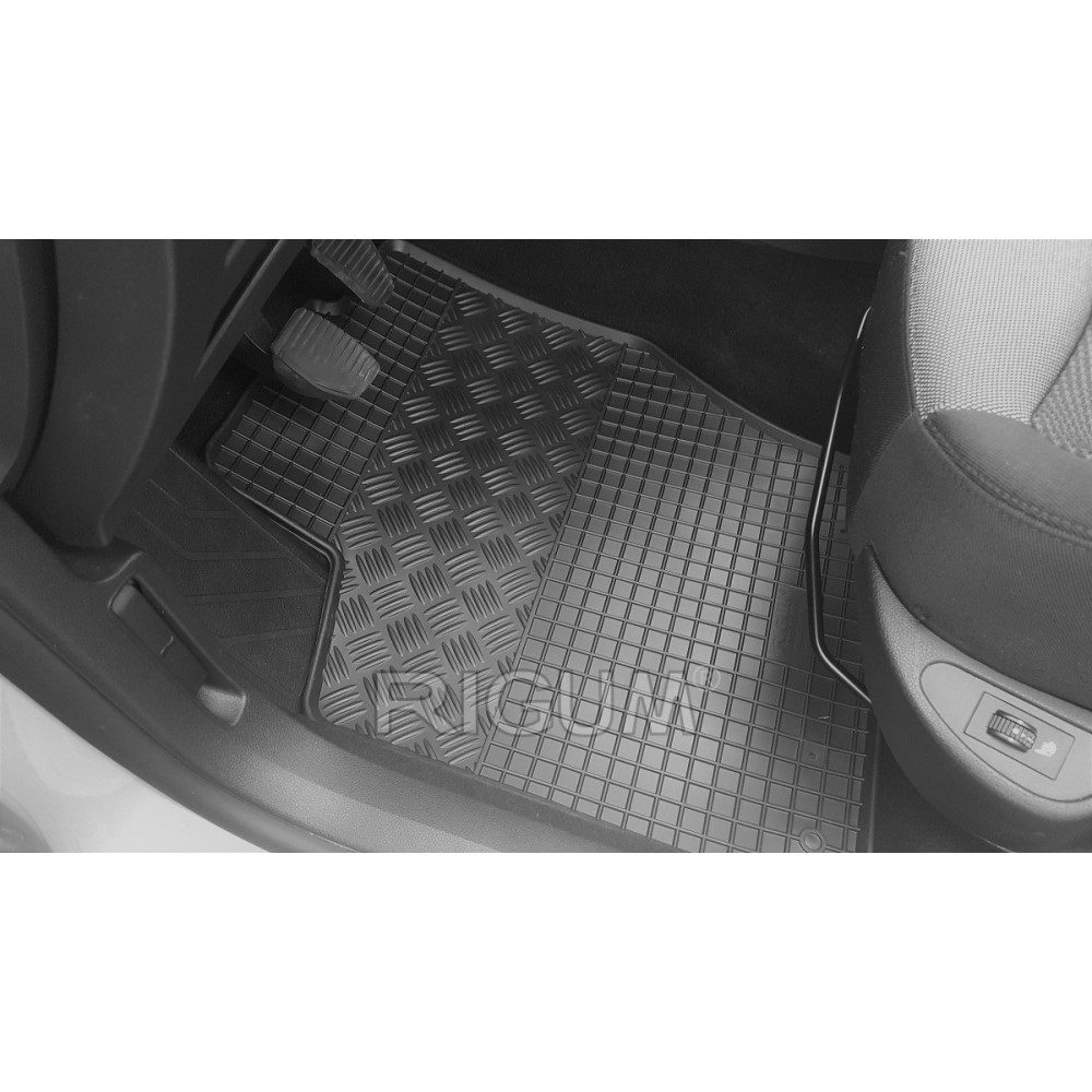CAR RUBBER FLOOR MATS BLACK  PEUGEOT 308 (2007-2013) RIGUM