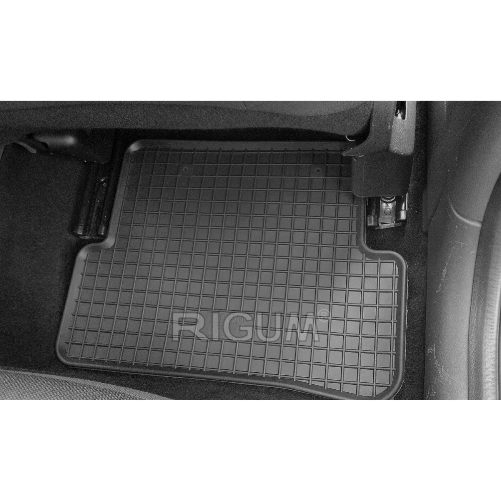 CAR RUBBER FLOOR MATS BLACK RENAULT CLIO III (2005-2012) RIGUM