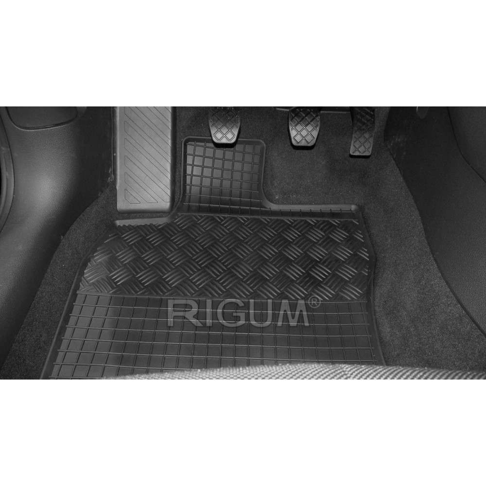 CAR RUBBER FLOOR MATS BLACK VOLKSWAGEN T-ROC (2017-...) RIGUM