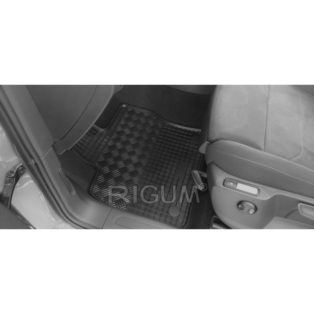 CAR RUBBER FLOOR MATS BLACK VOLKSWAGEN TOURAN (2015-...) RIGUM