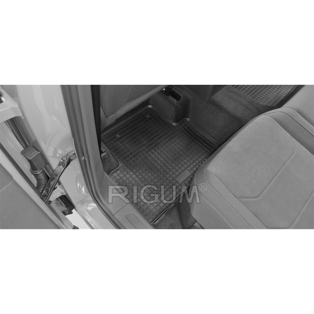 CAR RUBBER FLOOR MATS BLACK VOLKSWAGEN TIGUAN (2016-...) RIGUM
