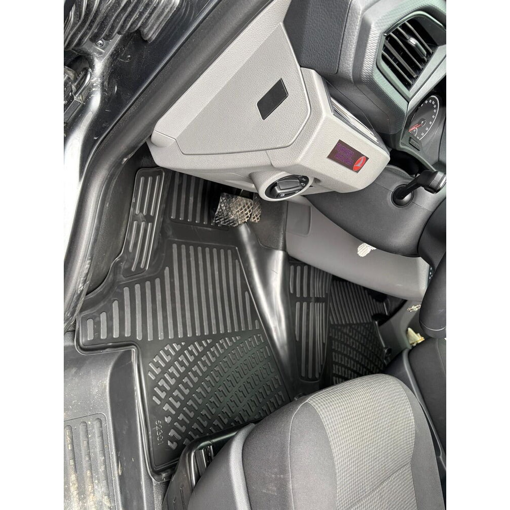 CAR RUBBER FLOOR MATS BLACK 3D VW T6.1 (2019-...) RIZLINE