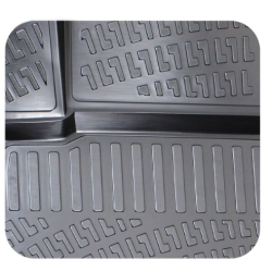 CAR RUBBER FLOOR MATS BLACK 3D Ford Puma (2019-...) RIZLINE