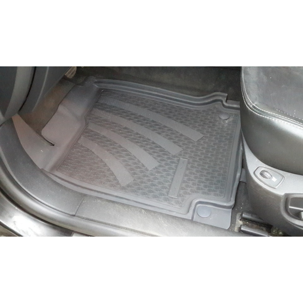 Car OEM rubber mats RENAULT LAGUNA III (2007-2016) 7711423259