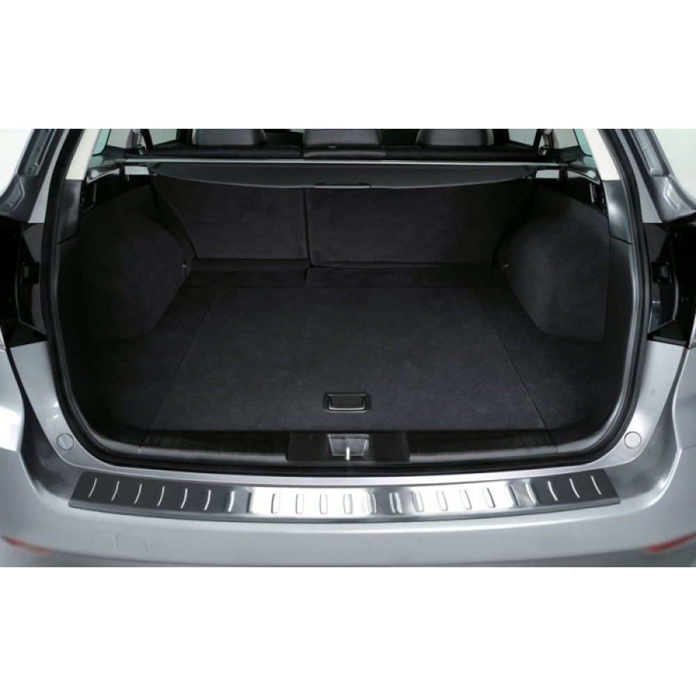 Chrome rear bumper pad SUBARU LEGACY (2009-...) 2/35075