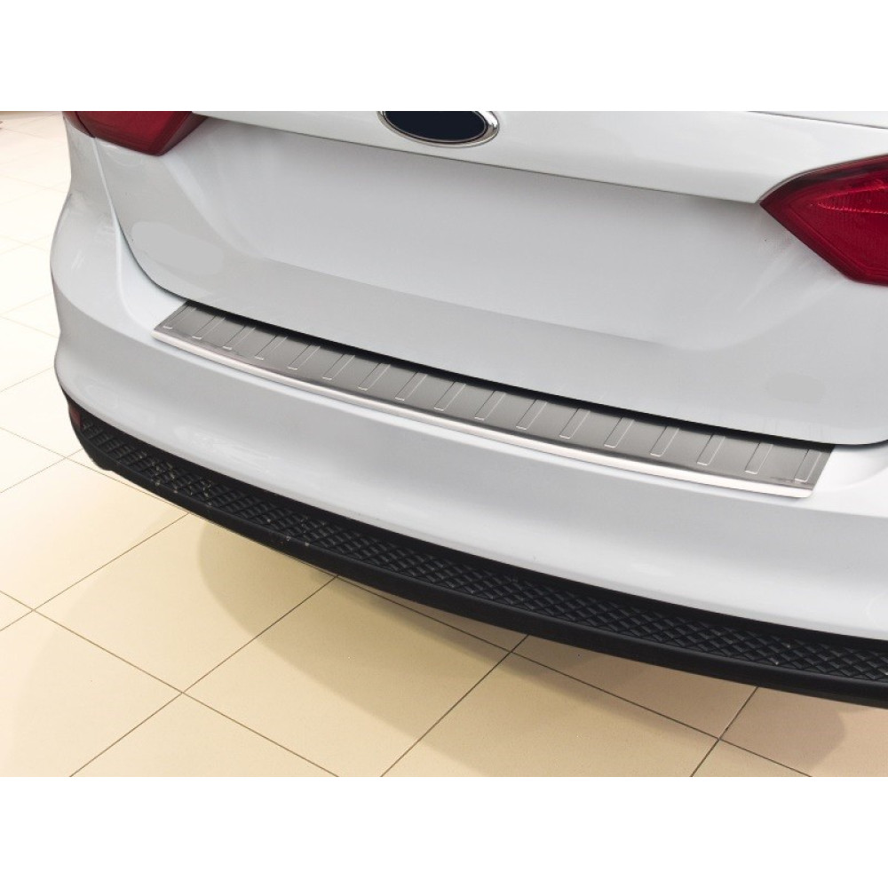 Chrome rear bumper pad FORD FOCUS III HB (2011-...) 2/35254