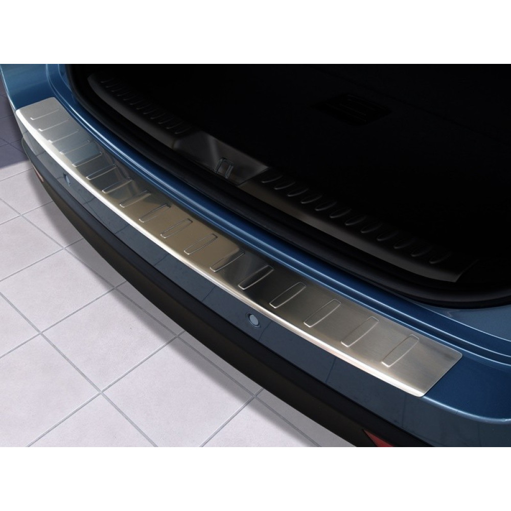 Chrome rear bumper pad HYUNDAI i40 Combi (2011-...) 2/35625