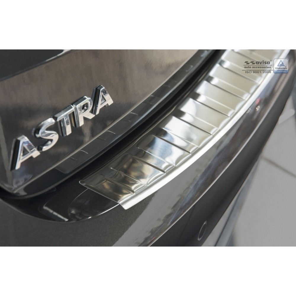 Chrome rear bumper pad OPEL ASTRA K HB (2015-...) 2/35318