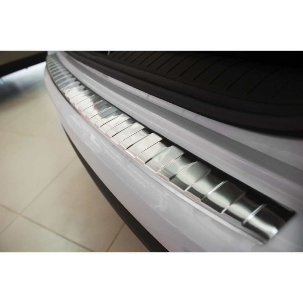 Chrome rear bumper pad KIA SPORTAGE IV (2016-2018) 2/35647