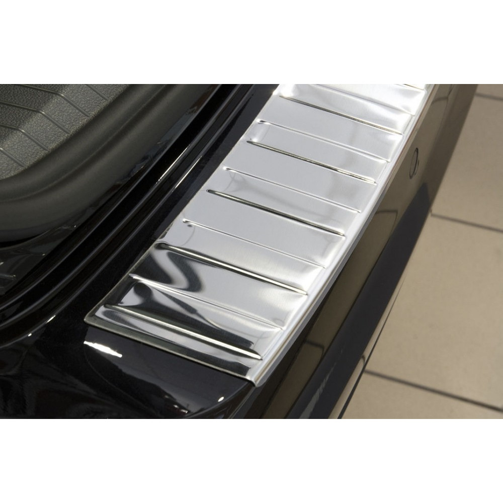 Chrome rear bumper pad VOLKSWAGEN TOURAN III (2015-...) 2/35455