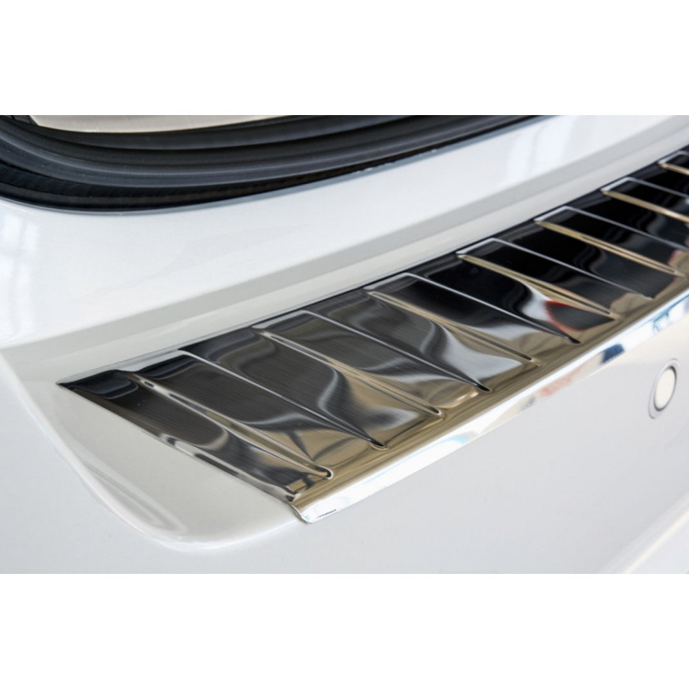 Almohadilla de parachoques trasera cromada TOYOTA AURIS II HB Facelift (2015-...) 2/35275