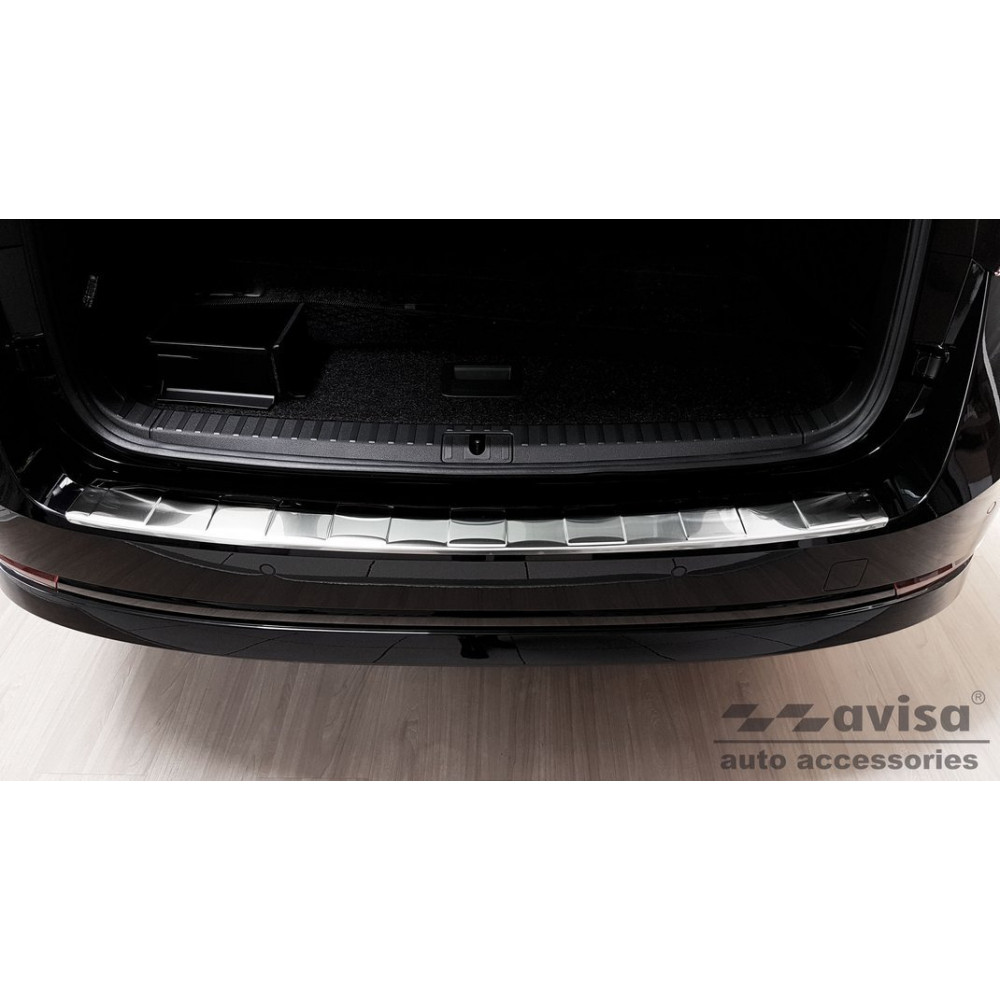 Rear bumper chrome pad SKODA OCTAVIA IV Combi (2020-...) 2/35483