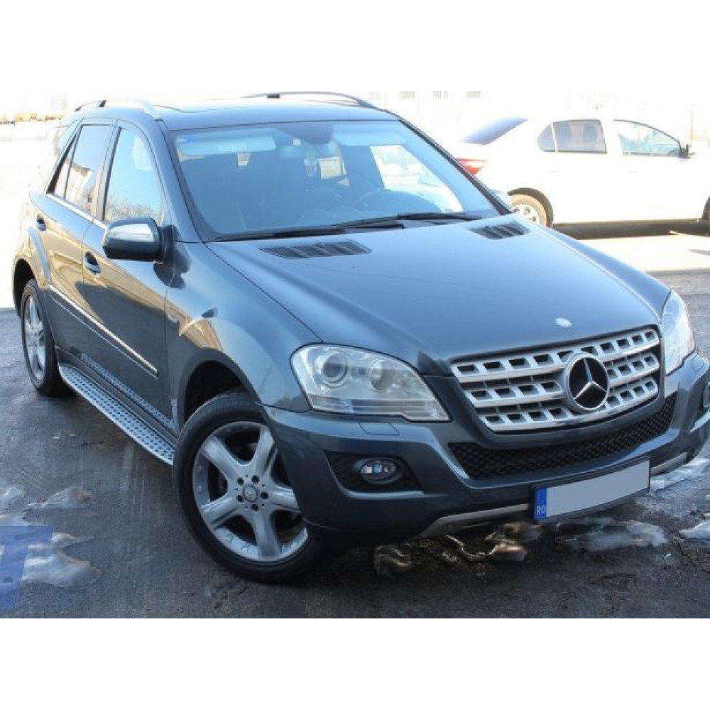 Car side steps MB ML-class W164 (2005-2011) 37895