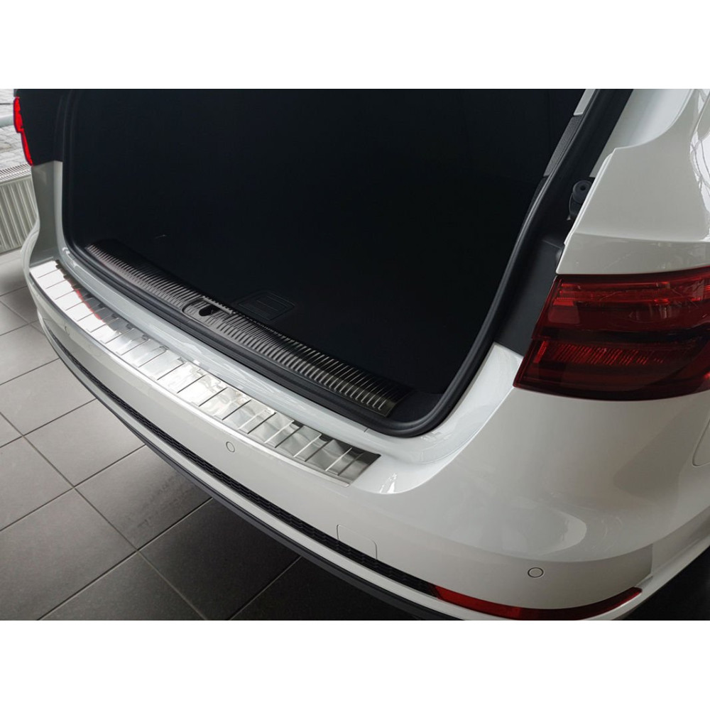 Rear bumper chrome pad AUDI A4 (B9) Avant (2015-...) 2/35509