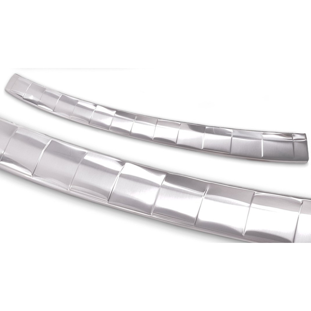 Rear bumper chrome pad SKODA OCTAVIA IV Combi (2020-...) 2/35483