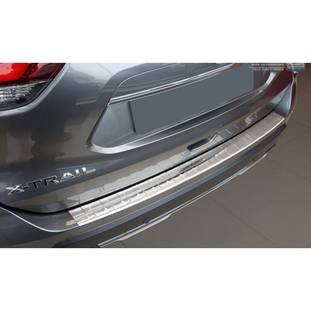 Chrome rear bumper pad NISSAN X-TRAIL III Facelift (2017-...) 2/35526