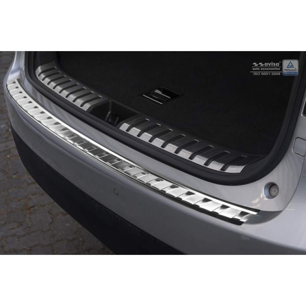 Chrome rear bumper pad LEXUS NX (2014-...) 2/35999