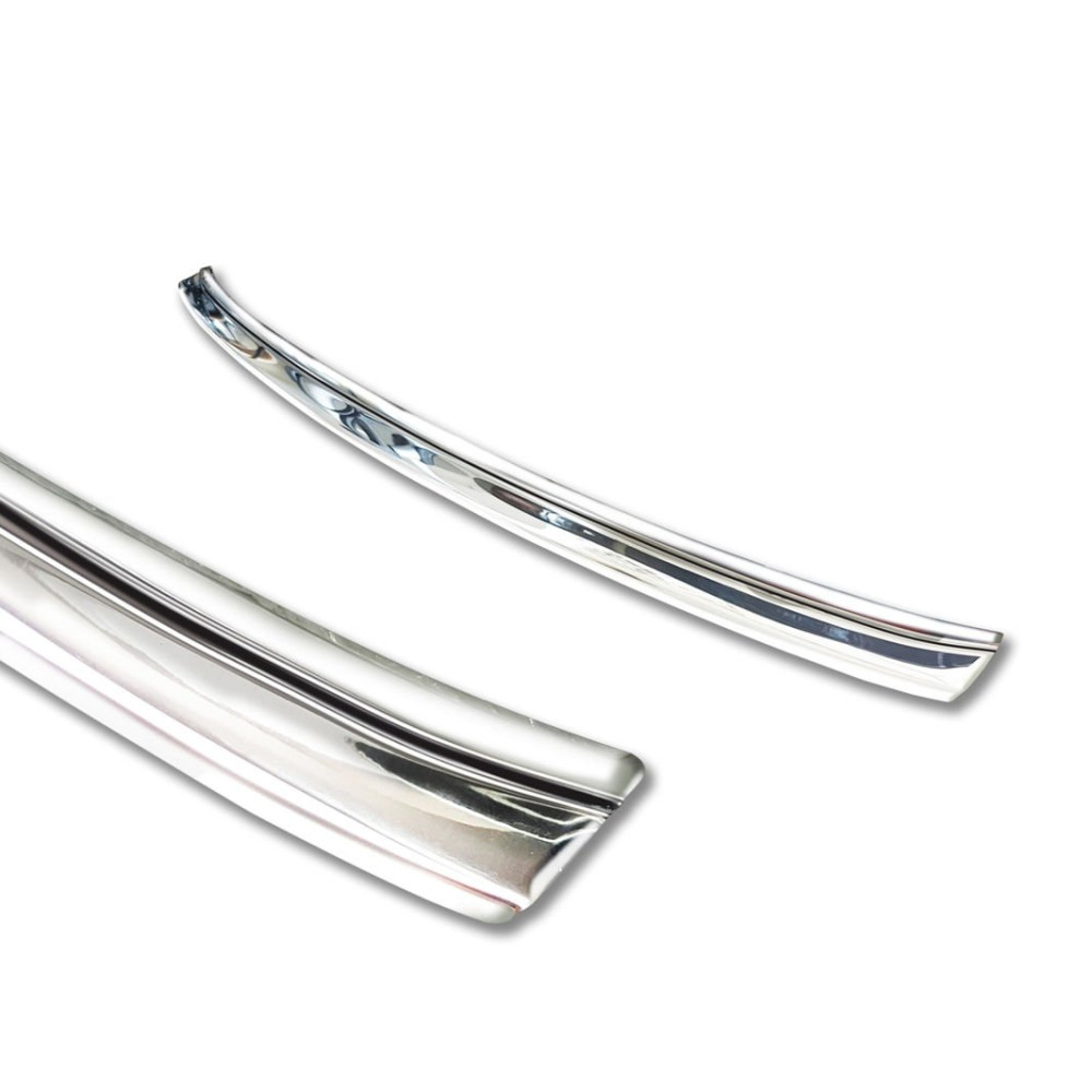 Rear bumper chrome pad AUDI Q8 (2018-...) 2/38036