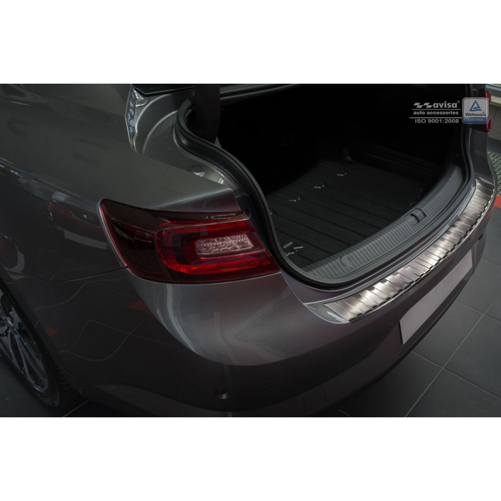 Chrome rear bumper pad RENAULT TALISMAN Sedan (2015-...) 2/35948
