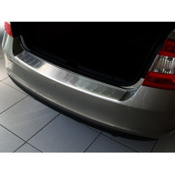 Almohadilla de parachoques trasera cromada SKODA RAPID Sedán (2012-...) 2/35771